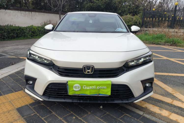 Used Honda Civic 2023 240TURBO CVT Dynamic Edition
