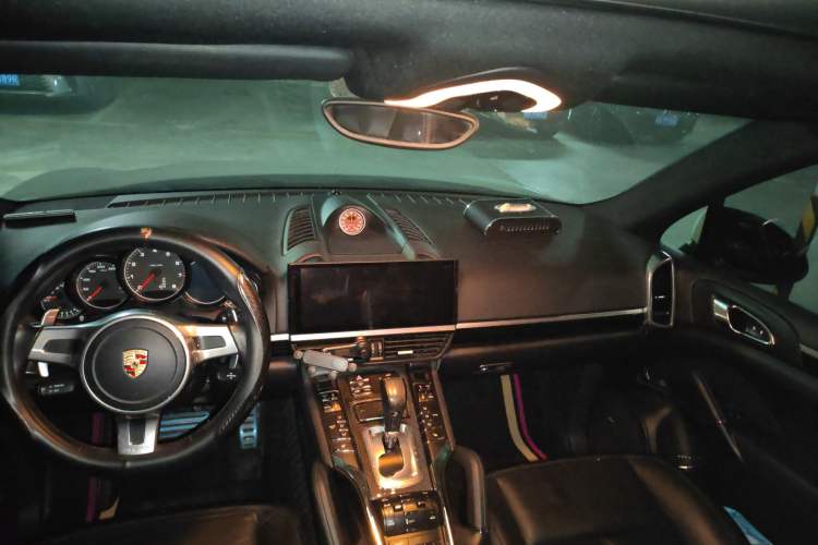 Used Porsche Cayenne 2011 Cayenne 3.0T Headliner