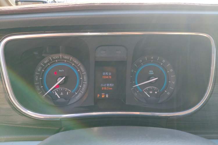 Used Buick GL8 2011 3.0L GT Luxury Business Haoya Edition
