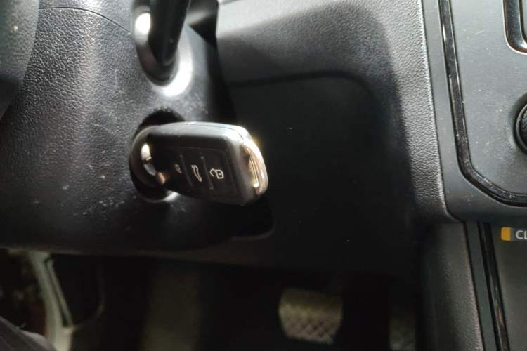 Used Volkswagen Jetta 2017 1.5L Automatic Fashion Model