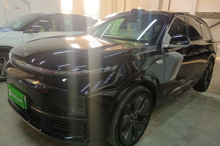 Used Li Auto L7 2024 Ultra Model Front Left 45 Deg