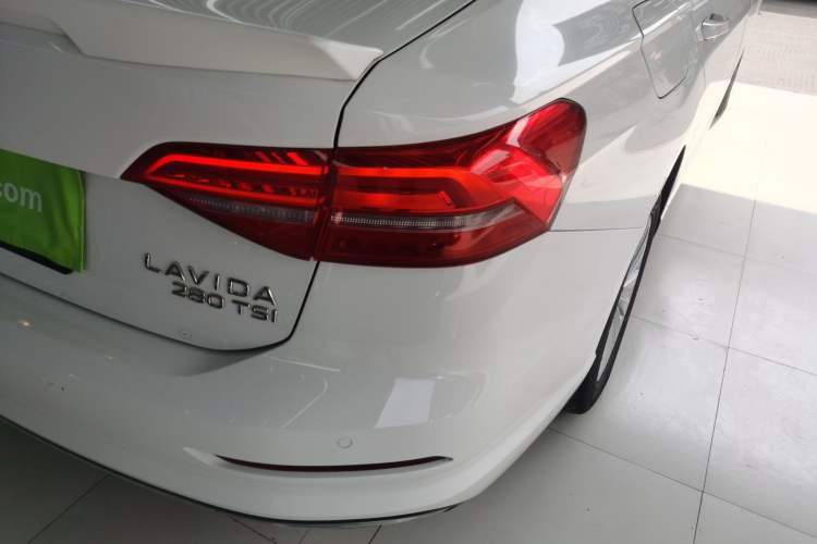 Used Volkswagen Lavida 2021 280TSI DSG Comfort Edition
