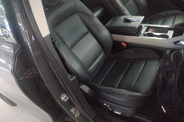 Used Lincoln Nautilus 2025 2.0T Four-Wheel Drive Luxury Edition
