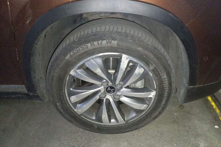 Used DS 6 2014 1.6T Luxury Edition THP200