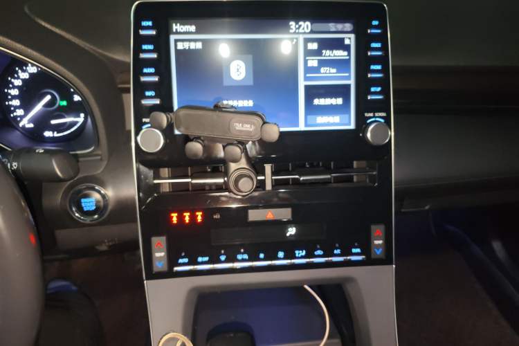 Used Toyota Avalon 2019 2.0L Luxury Edition China VI Standard Audio And AC Panel