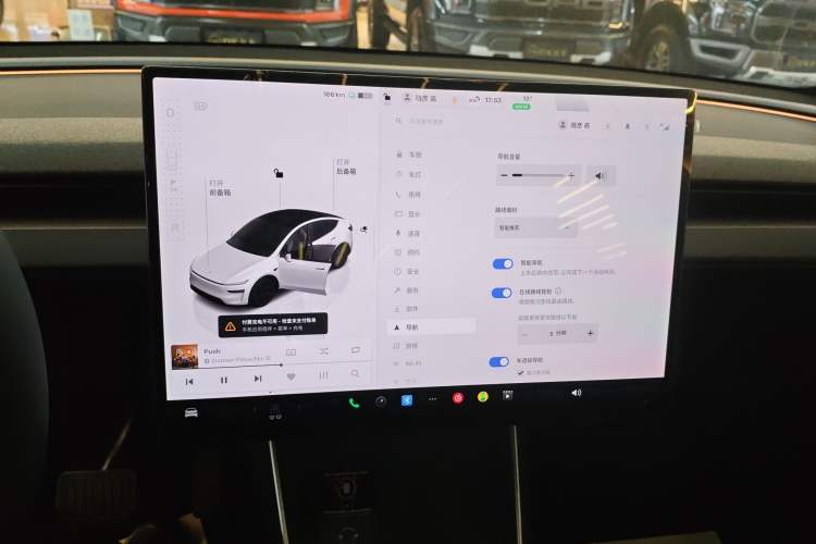 Used Tesla Model Y 2025 Rear-Wheel-Drive Version