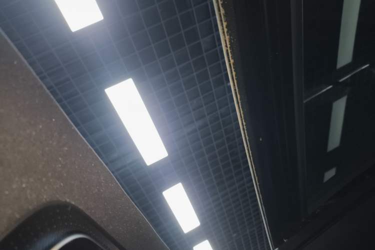 Used Mercedes-Benz GLC 2024 Refreshed GLC 260 L 4MATIC Luxury Version 7-Seater