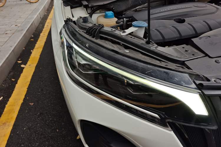 Used GAC Trumpchi GS4 2022 270T Automatic Smart Drive Navigation Edition Right Front Headlight