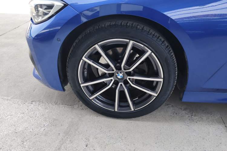 Used BMW 3 Series 2020 325Li M Sport Package Exterior 4