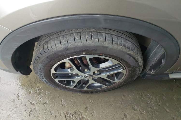 Used Soueast DX3 2018 1.5L Manual Luxury Model
