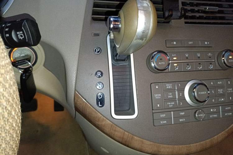 Used Nissan Quest 2005 3.5L
