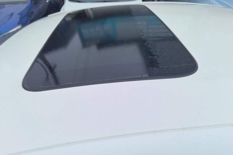 Used CHANGAN Eado 2022 PLUS Blue Whale NE 1.4T GDI DCT Prestige Edition Roof