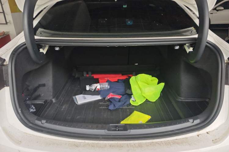 Used Ford Mondeo 2025 1.5T EcoBoost Luxury Version Trunk