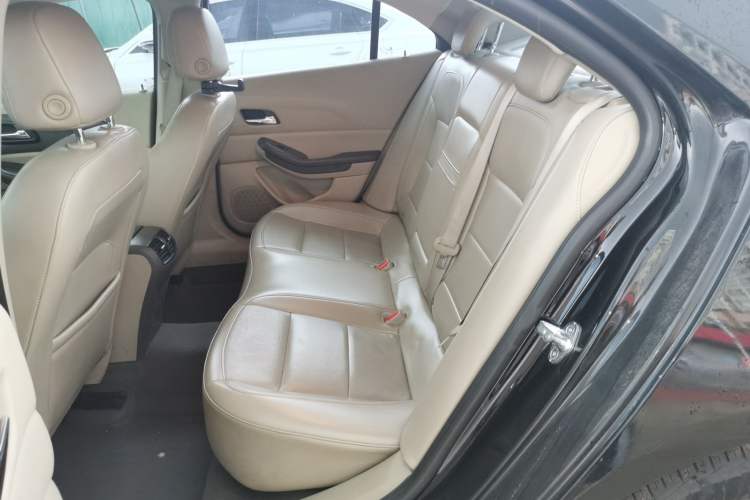 Used Chevrolet Malibu 2013 2.4L Automatic Luxury Edition