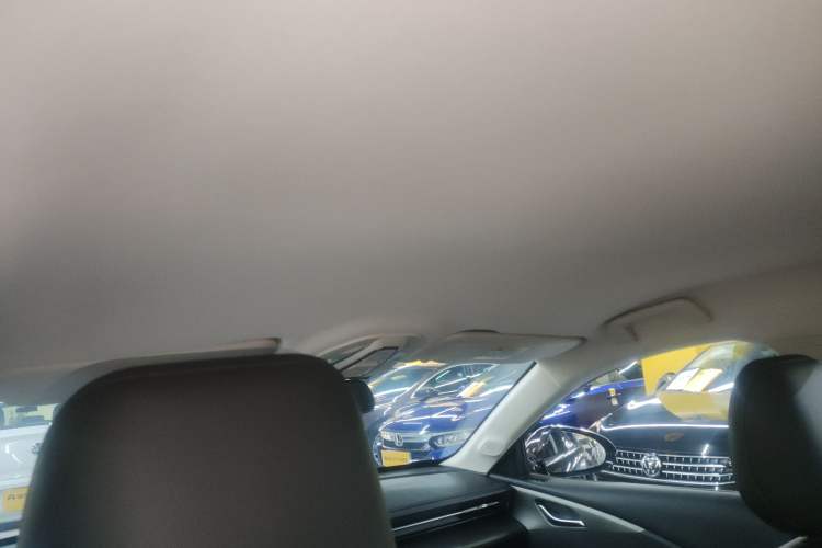 Used Wuling Xingguang 2023 150 Advanced Edition Headliner