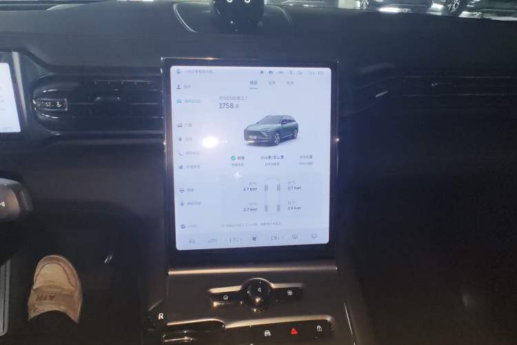 Used Nio ES6 2020 600 km Sport Edition Audio And AC Panel