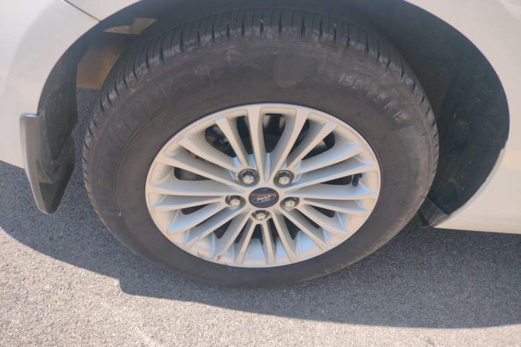 Used Ford Escort 2017 Revised Version 1.5L Manual Comfort Edition