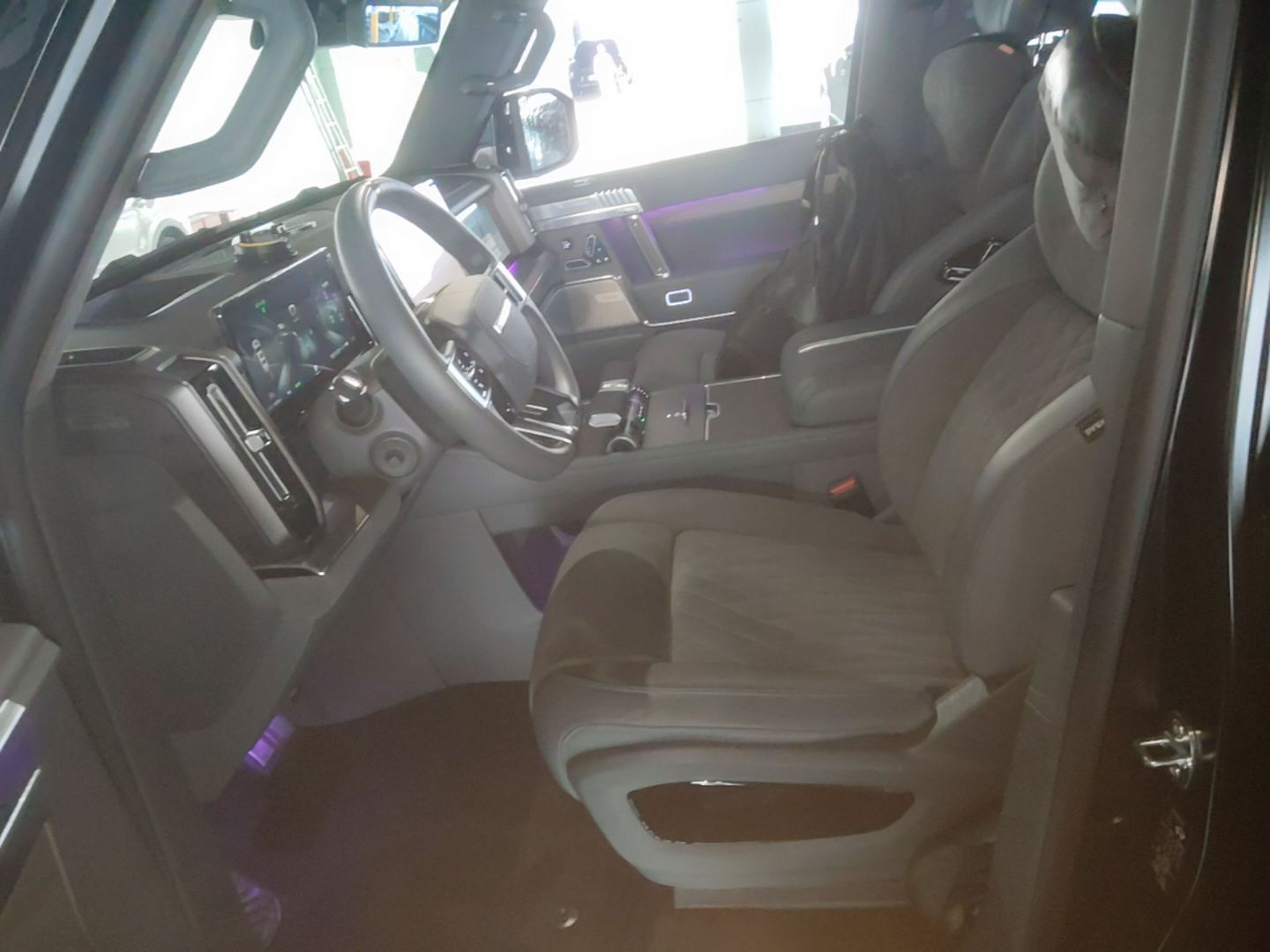 Interior delantero