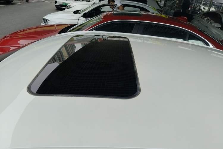 Used MG 6 2017 20T Automatic Luxury Smart Connect Version China V Standard Roof