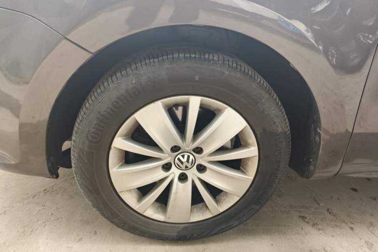 Used Volkswagen Sharan 2013 1.8TSI Standard Model
