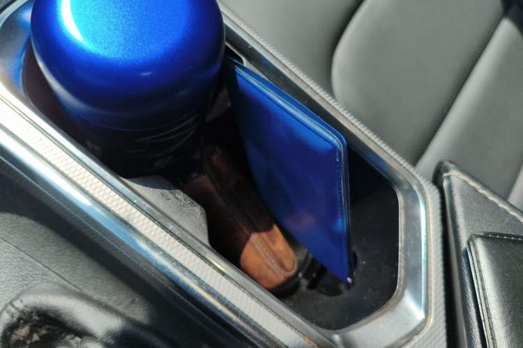 Used Geely Auto Emgrand GL 2018 1.4T Manual Elite Smart Connectivity Version Vehicle Key