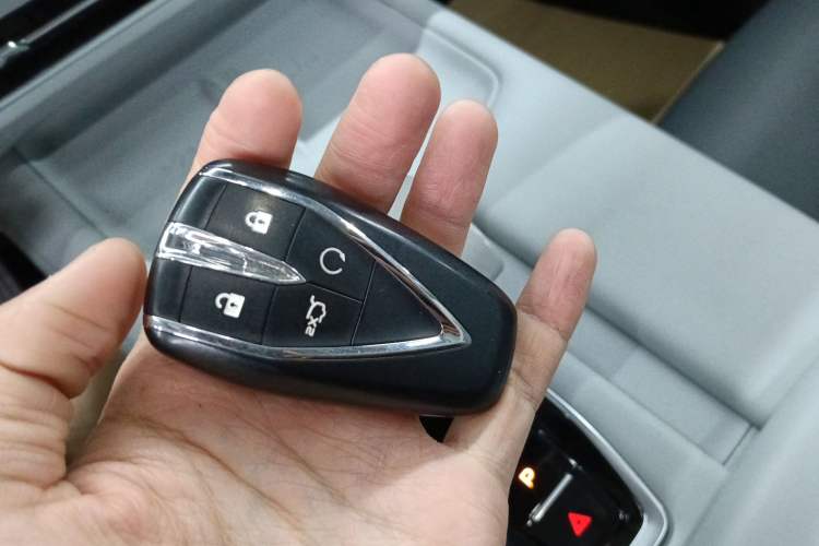 Used Changan UNI-Z 2025 1.5T Premium Edition
