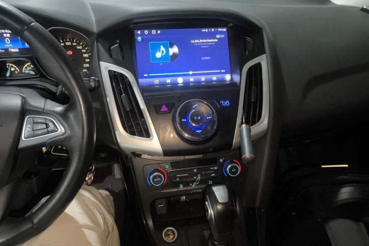 Used Ford Focus 2015 Hatchback EcoBoost 180 Automatic Elite Model
