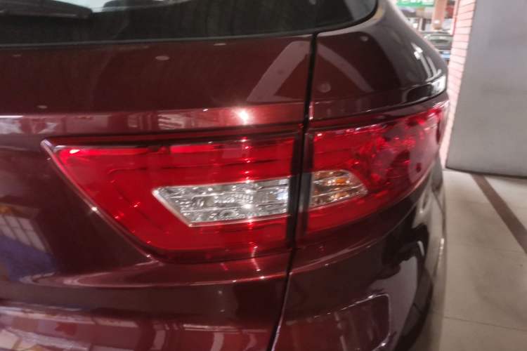 Used Soueast DX7 2017 1.5T Automatic Luxury Model