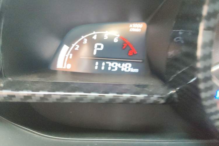 Used Mazda Mazda 3 Axela 2014 Sedan 1.5L Automatic Luxury Model
