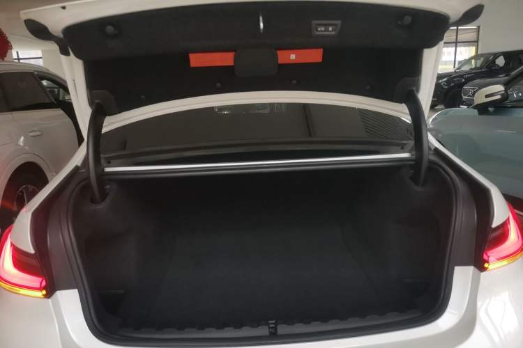 Used BMW 3 Series 2025 325Li M Sport Package
