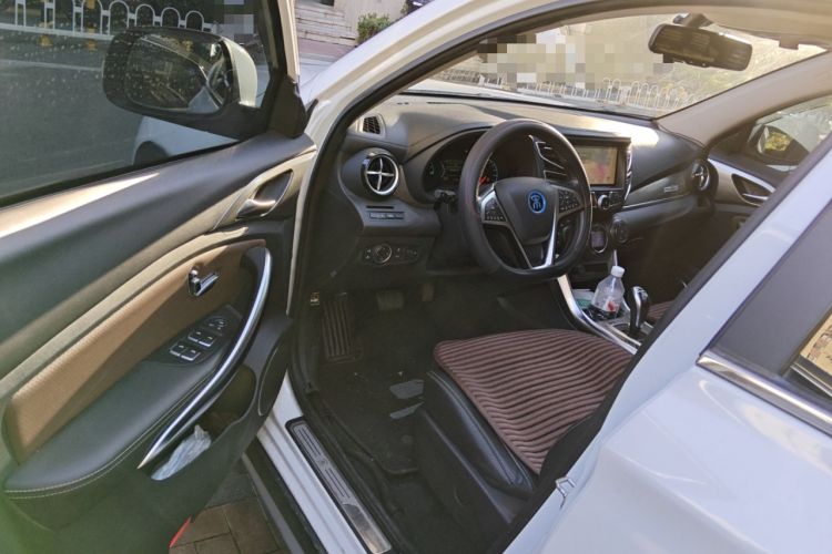 Used BYD Song New Energy 2017 Song EV300 Prestige Model
