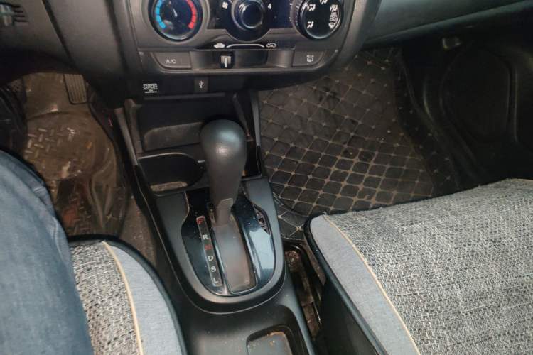 Used Honda Fit 2016 1.5L LX CVT Comfort Model
