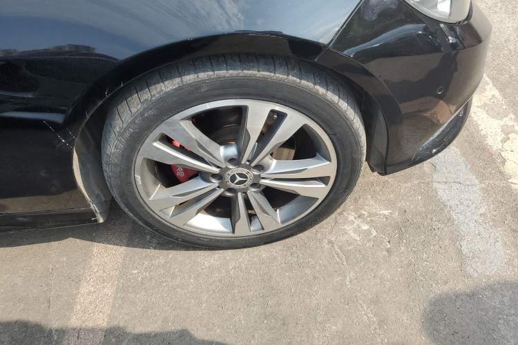 Used Mercedes-Benz E-Class 2015 E 260 L