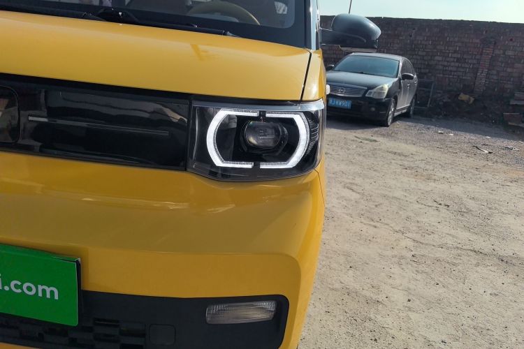 Used Wuling Hongguang MINIEV 2022 Macaron Premium Model – Lithium Iron Phosphate Left Front Headlight