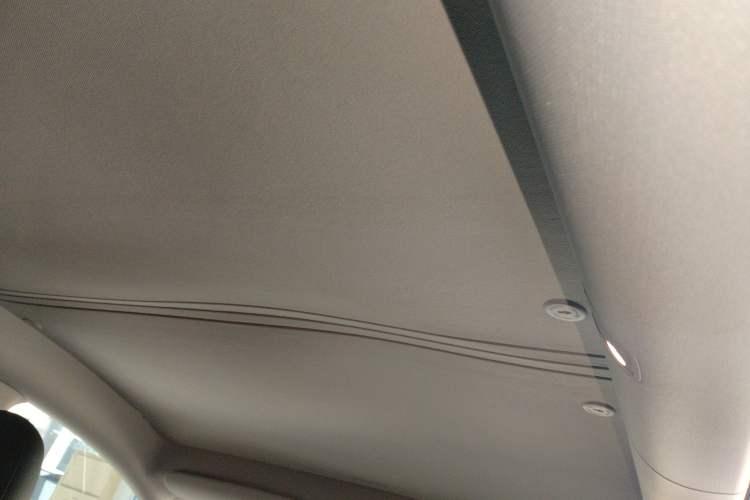 Used Tesla Model Y 2024 Long-Range All-Wheel-Drive Version
