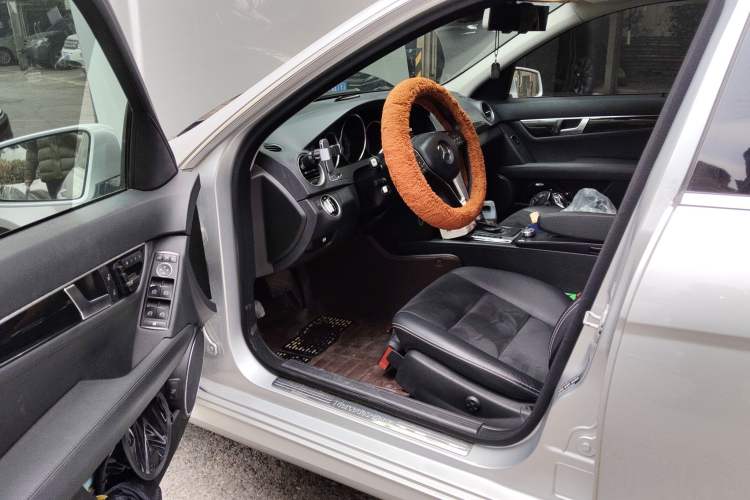 Used Mercedes-Benz C-Class 2013 C 260 CGI Fashion Model