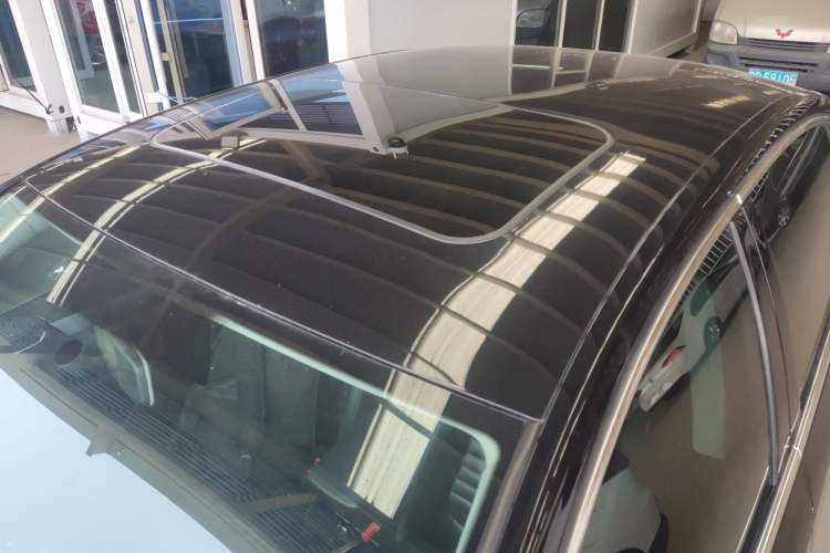 Used Volkswagen Magotan 2015 1.8TSI Advanced Model Roof