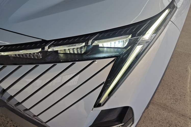 Used GAC Trumpchi EMKOO 2022 2.0T Neutron Star Pro Edition