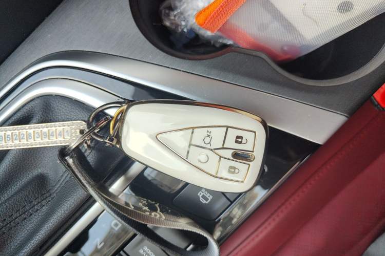 Used CHANGAN Eado 2021 PLUS Blue Whale NE 1.4T GDI DCT Flagship Model Vehicle Key