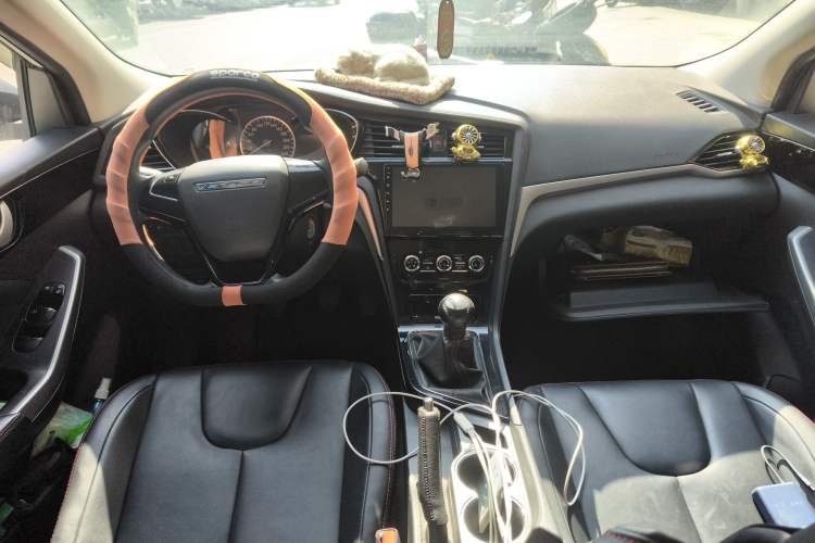 Used Venucia D60 2021 1.6L Entry Manual Comfort Edition