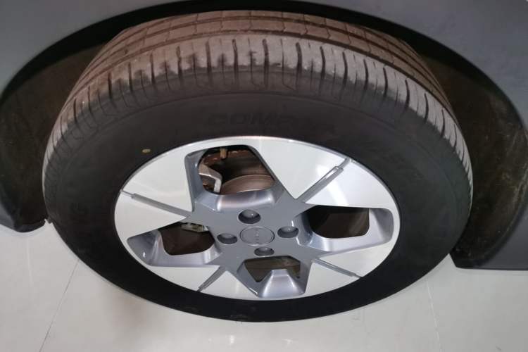 Used Geely Galaxy Geome 2025 UP 410km Exploration+ Edition
