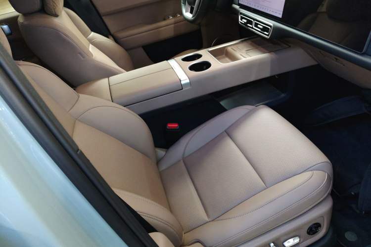 Used Li Auto L6 2025 Pro Smart Refresh Edition