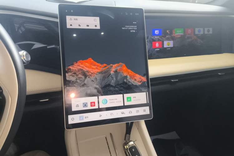 Used Geely Galaxy L7 2023 1.5T 115 km Starship