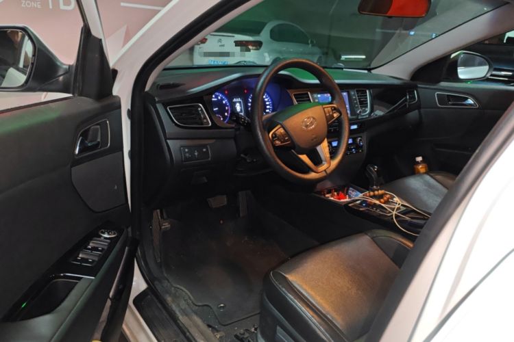 Used Hyundai Mistra 2014 1.8L Automatic Smart GLS Driver Seat