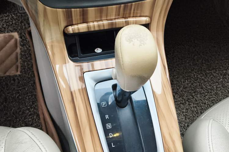 Used Nissan Sylphy 2014 1.6XV CVT Deluxe Edition
