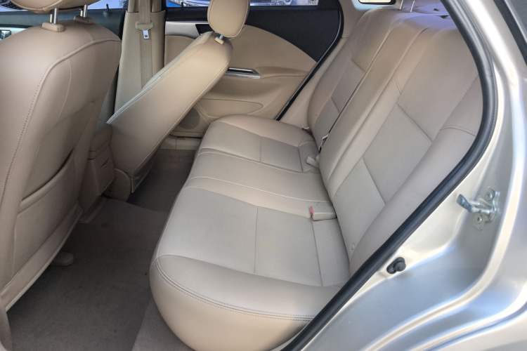 Used Buick Excelle 2013 1.5L Automatic Classic Model