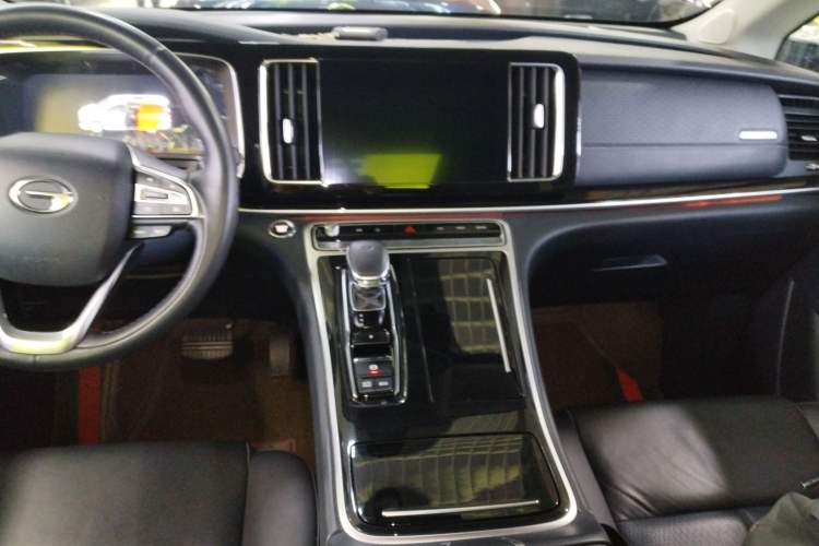 Used GAC Trumpchi M8 2023 Lingxiu Series 390T Prestige Edition
