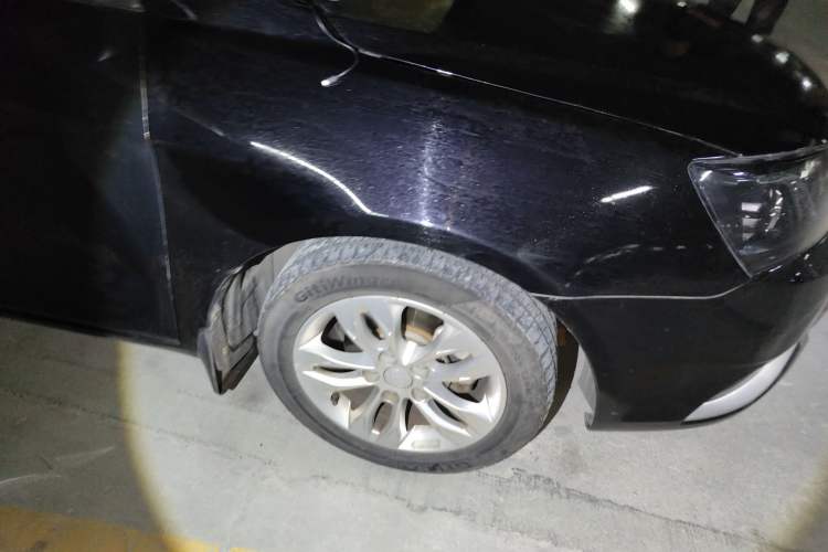 Used Geely Auto Emgrand 2014 Sedan 1.5L Manual Elite Model