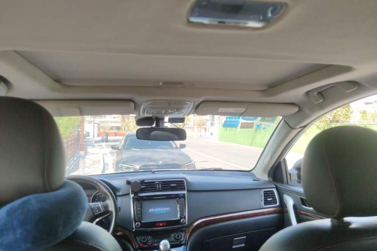 Used Haval H6 2014 Sport Version 1.5T Manual Two-Wheel Drive Elite Edition
