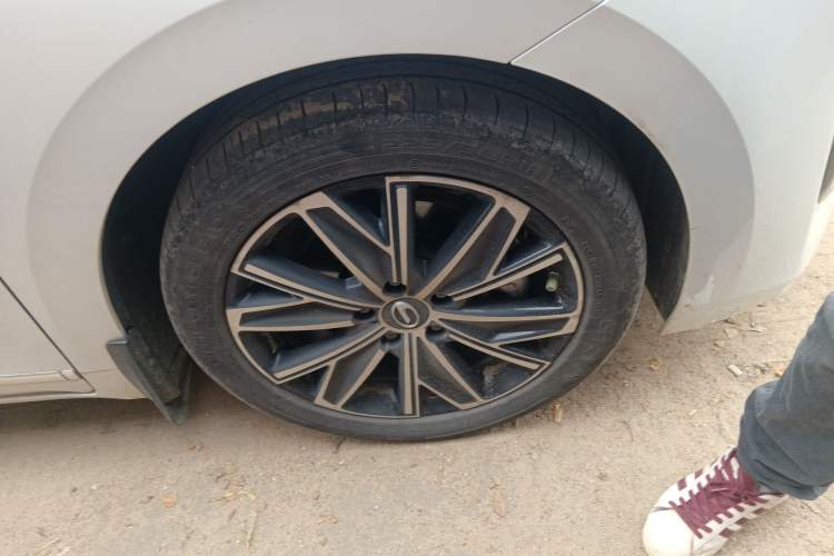 Used GAC Trumpchi Trumpchi E8 2024 Honor Series 2.0L Honor Edition
